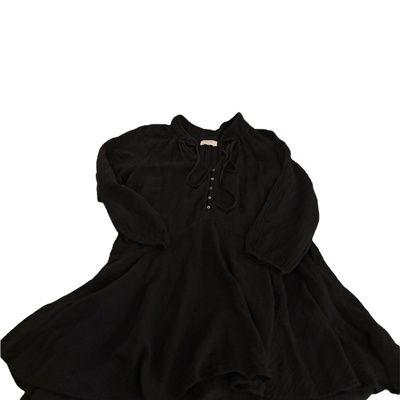 XiRENA Dresses & Skirts - XiRENA Black Long Sleeve Dress